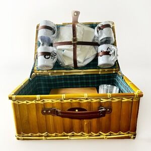 Picnic Basket for 4 Persons, Bamboo Camping Baskets Set for Outdoor Party